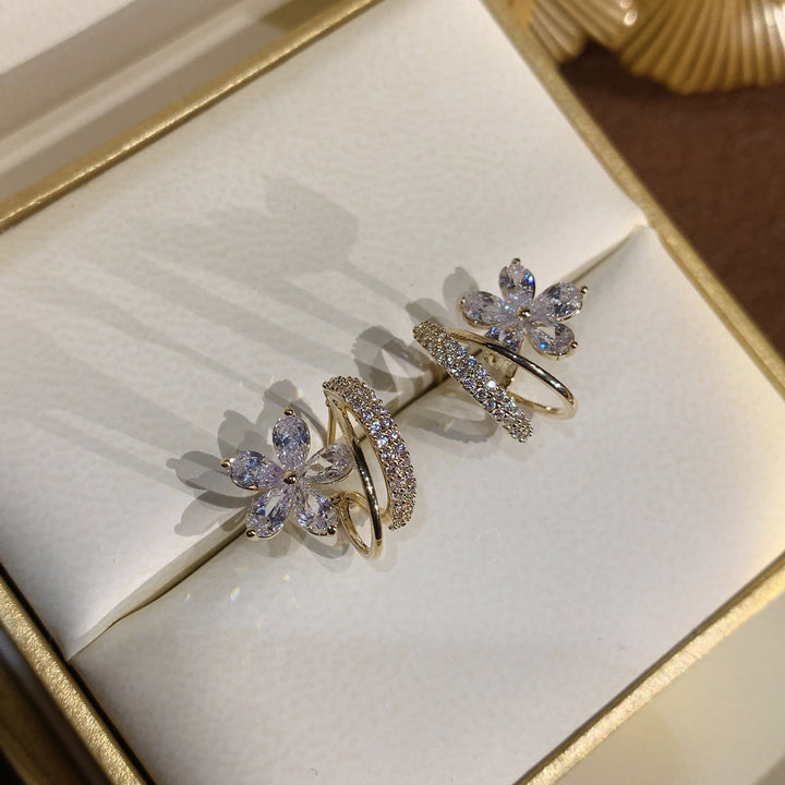 Floral Elegance Gold Earrings with Sparkling Zirconia