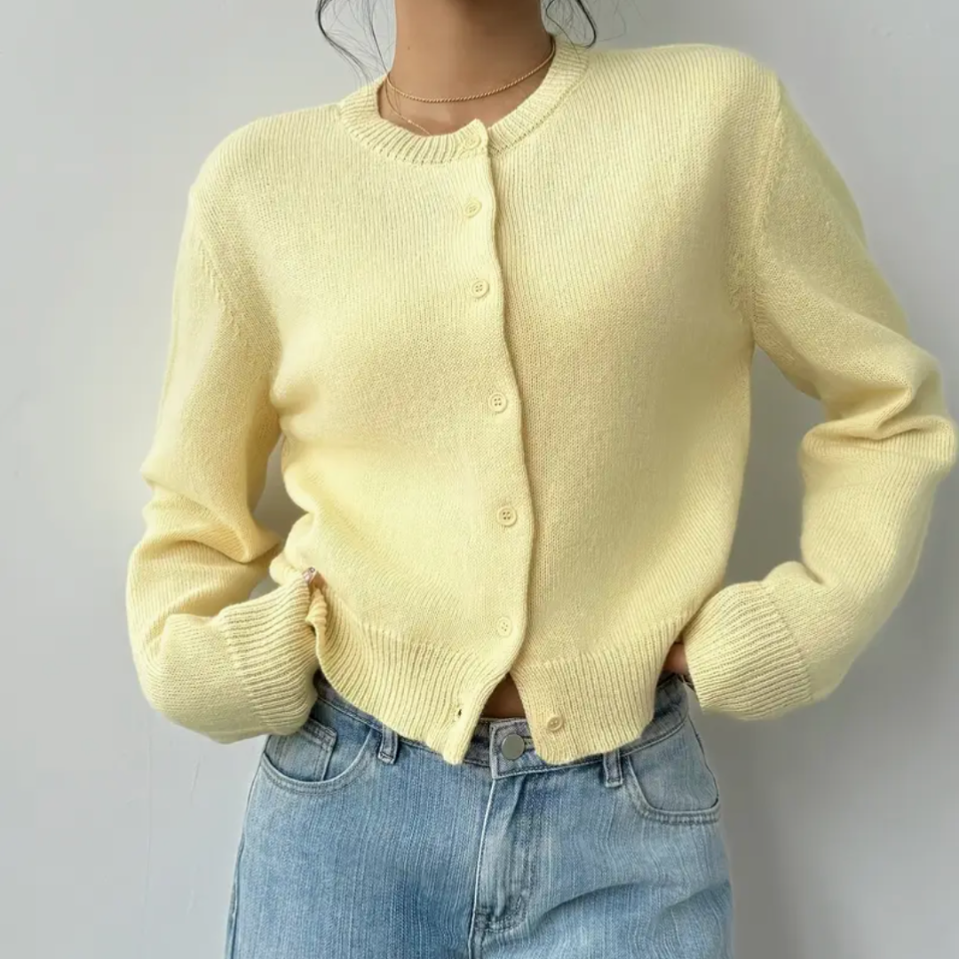 Rosie | Chic Cropped Button Cardigan – Cozy Knit for Everyday Style